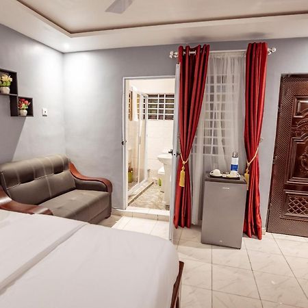 Kasoa Bella Ella Hotel & Event Center מראה חיצוני תמונה