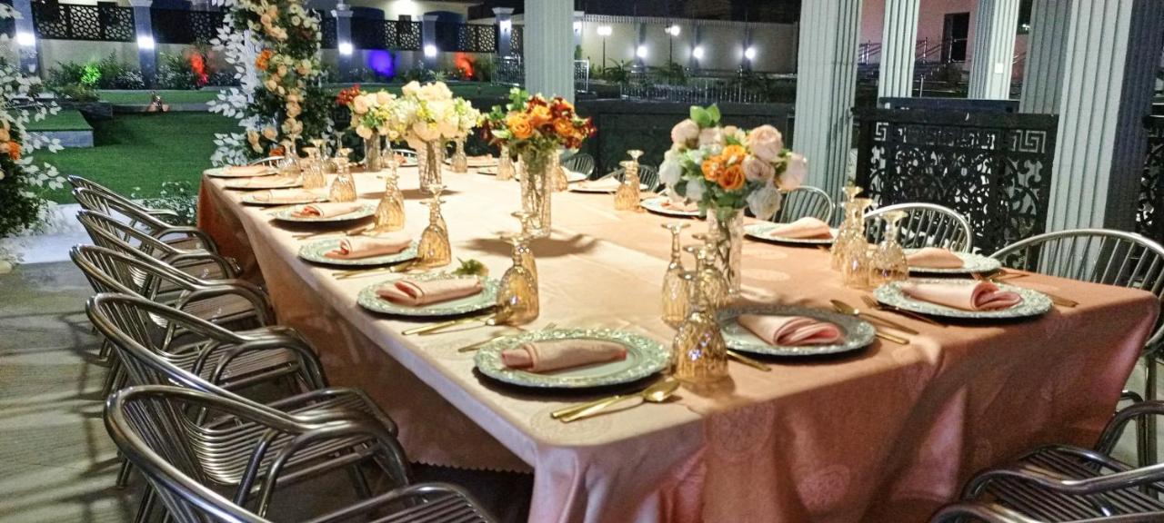 Kasoa Bella Ella Hotel & Event Center מראה חיצוני תמונה