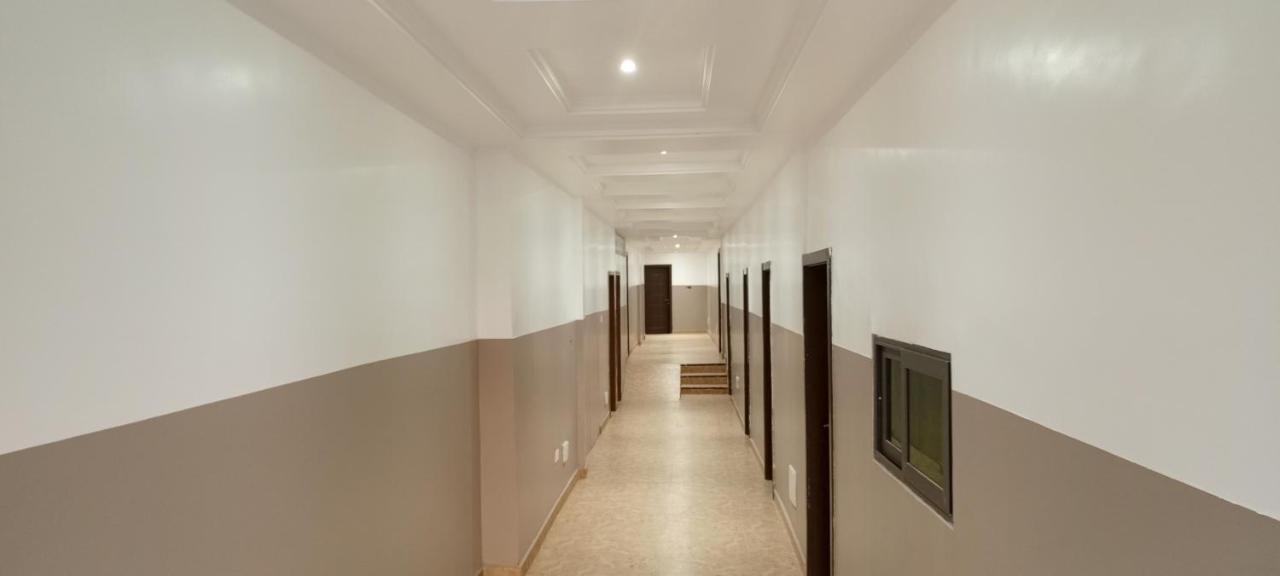 Kasoa Bella Ella Hotel & Event Center מראה חיצוני תמונה